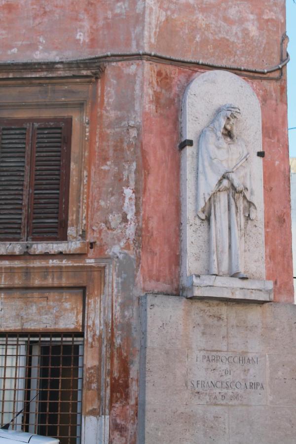 Ben'S Houses - Trastevere Apartment روما المظهر الخارجي الصورة